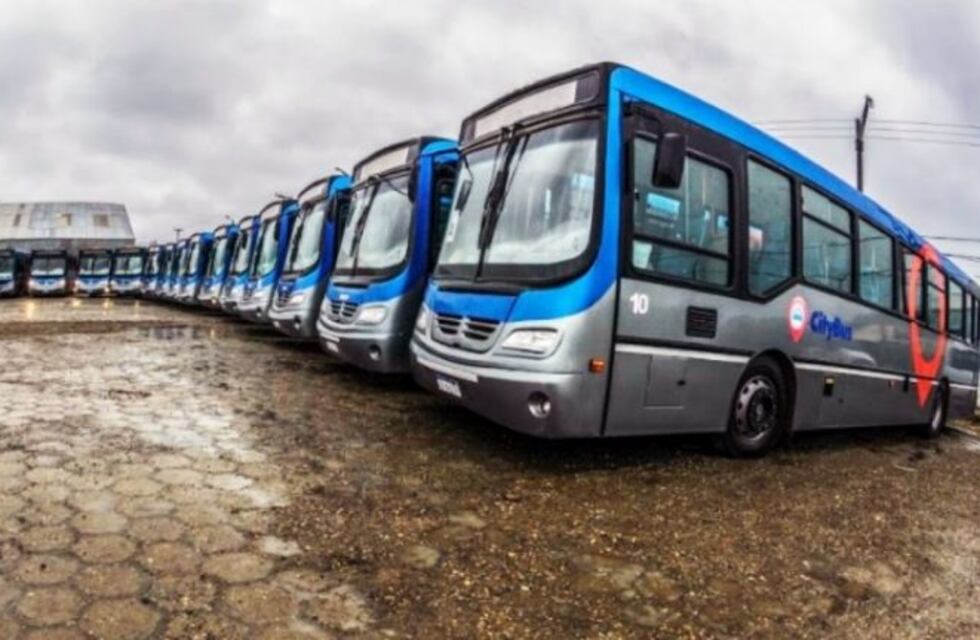 Empresa de transporte público y la Unión Tranviarios Automotor destacaron los trabajos en torno al operativo invernal 2020