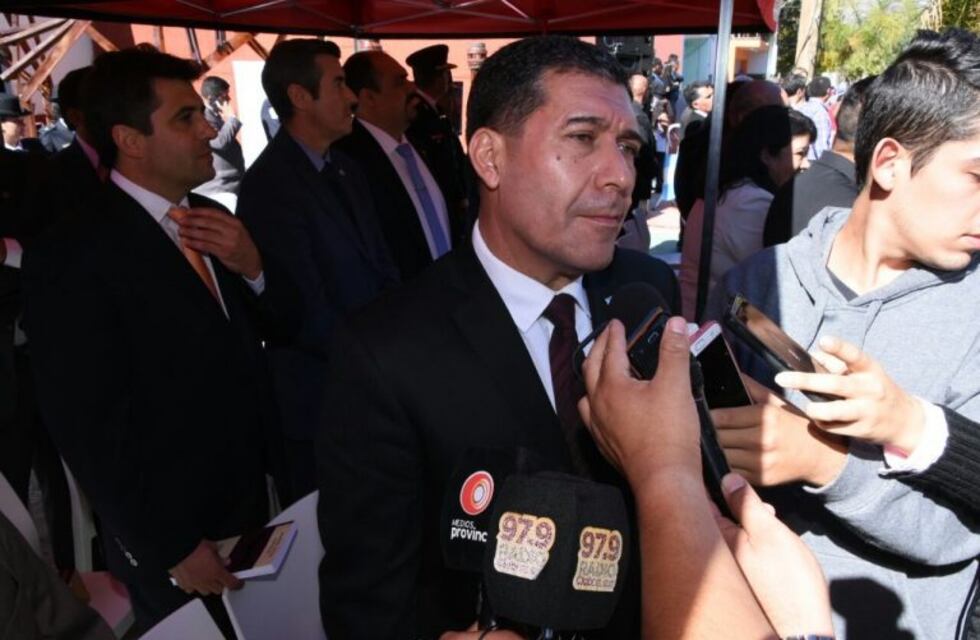 Casas: "La variable de ajuste no será el trabajo de los riojanos"