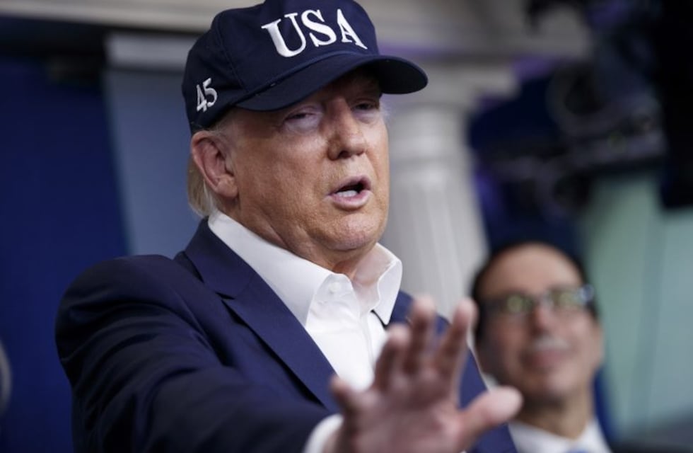 Trump se sometió a prueba por coronavirus y espera por los resultados