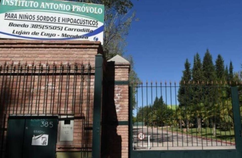 Caso Próvolo: secuestraron legajos de alumnos, víctimas de los abusos