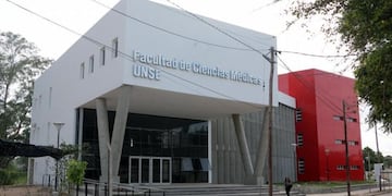 El gobernador Zamora y el ministro Finocchiaro inaugurarán la Facultad de Ciencias Médicas (Foto: El Liberal)