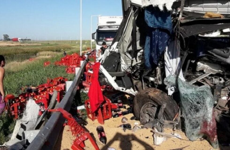 Choque de tres camiones con saldo fatal en San Marcos Sud