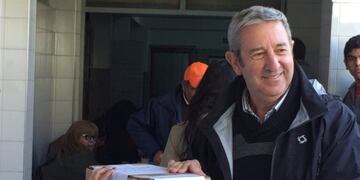 Julio Cobos, sin nombrarla, le pego a Cristina Fernández por no ir a votar\u002E