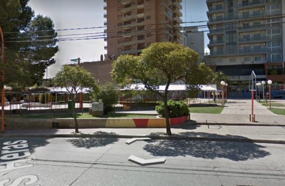 Carlos Paz: insultaba a los turistas que transitaban por el Paseo de los Artesanos