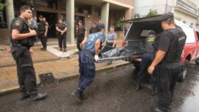 Cuu00e1druple asesinato en Santa Fe.