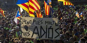 Barcelona: Una multitud respalda en las calles el referéndum de secesión de Cataluña\n\nFoto: EFE/Quique García