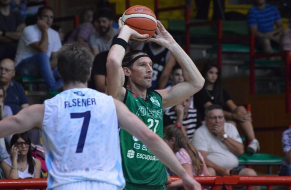 Atenas cayó otra vez ante La Unión en su debut como local