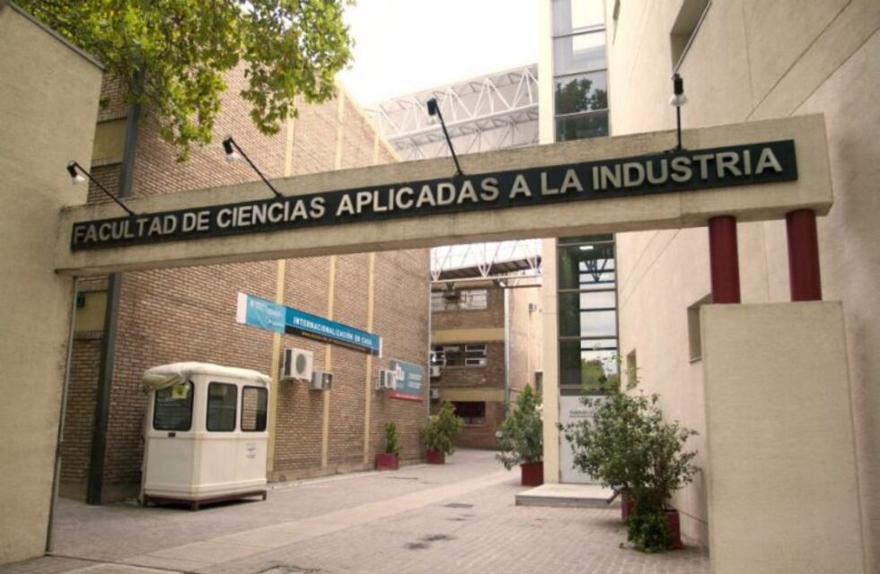 Actividades artísticas y sociales por los 80 años de la UNCuyo