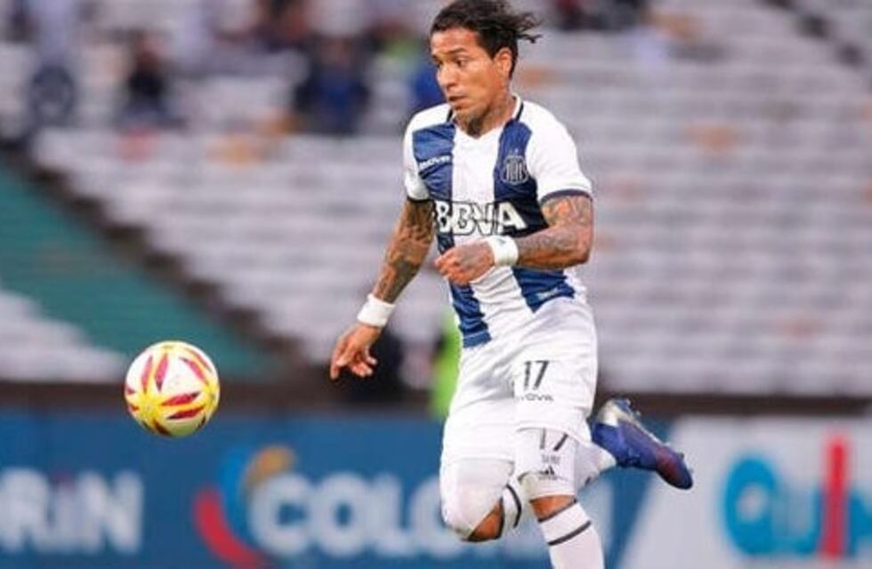 El increíble gol que se perdió Dayro Moreno