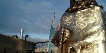 escultura del Cacique Orkeke en Puerto Deseado