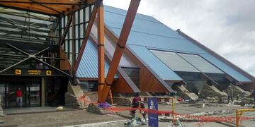 Aeropuerto Internacional Malvinas Argentinas, Ushuaia\u002E