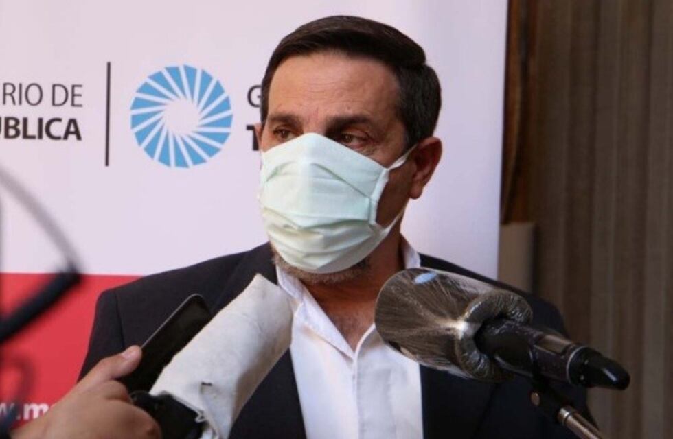 Medina Ruíz: “Necesitamos avanzar con la vacunación y aumentar los cuidados en las personas que están expuestas”