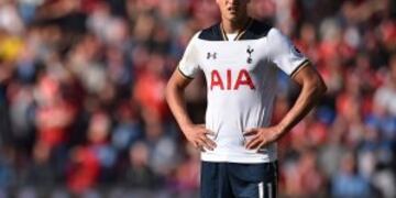 Erik Lamela no juega oficialmente desde octubre de 2016 por una lesiu00f3n de cadera. AFP PHOTO / Glyn KIRK