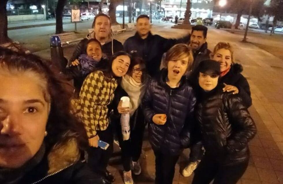 Vecinos de Mendiolaza ayudaron a personas en situación de calle