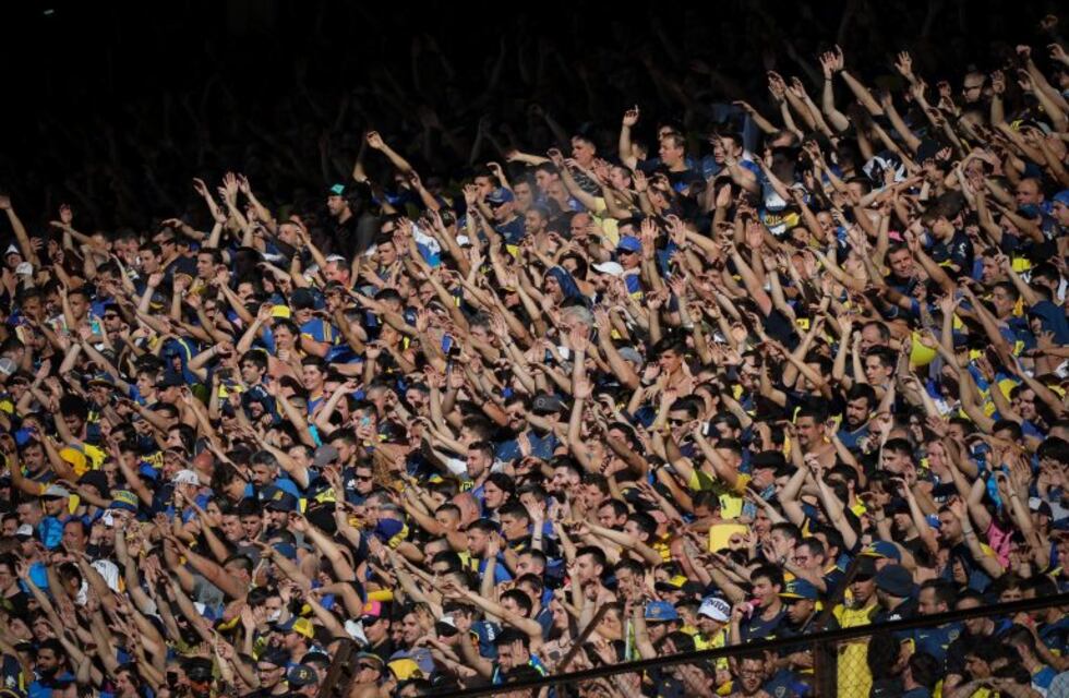 Todo el color de la gente en el Superclásico 201