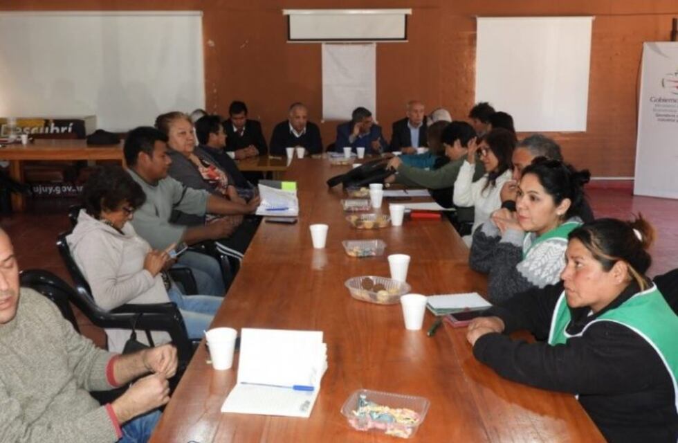 En son de paz, el Gobierno invitó al FAG a reunirse este miércoles