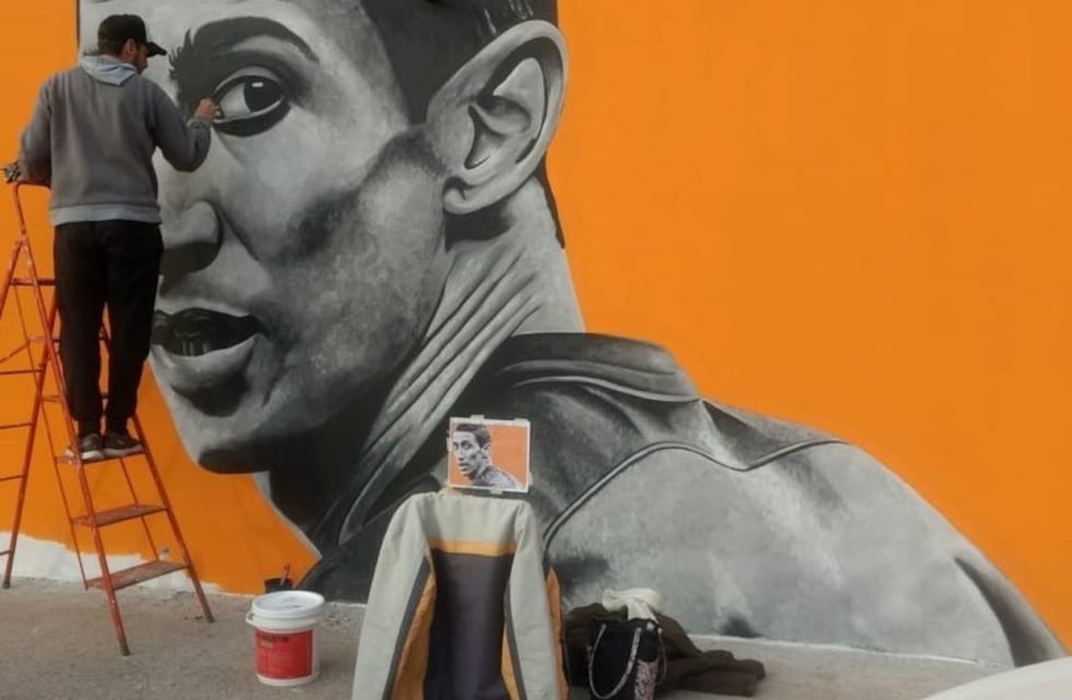 Ángel Di María fue homenajeado con un nuevo mural en la puerta de El Torito