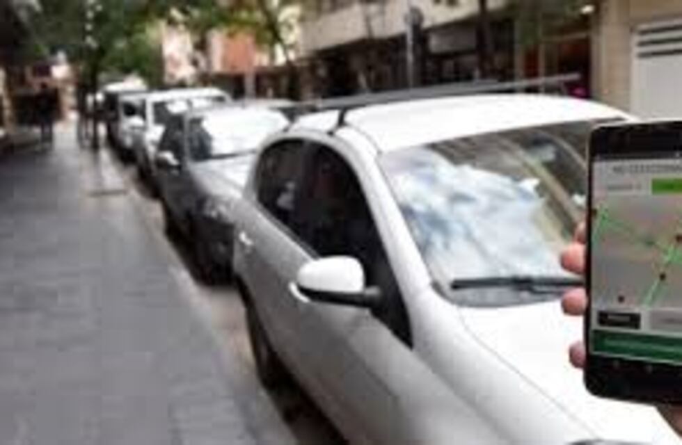 El intendente Llaryora rescindió el contrato con Movypark