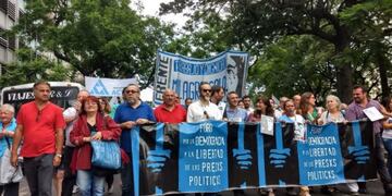 La Tupac Amaru marcha desde el Obelisco a la Casa de Jujuy\u002E