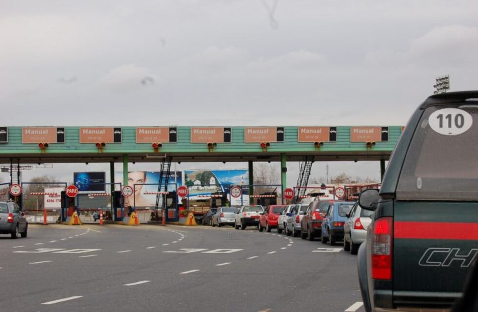 Los peajes de las autopistas porteñas bajarán este sábado por una medida judicial