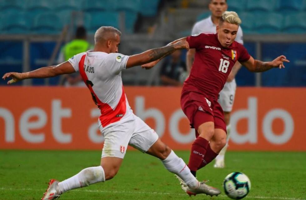 Venezuela y Perú igualaron sin goles, dejando a Brasil líder del grupo