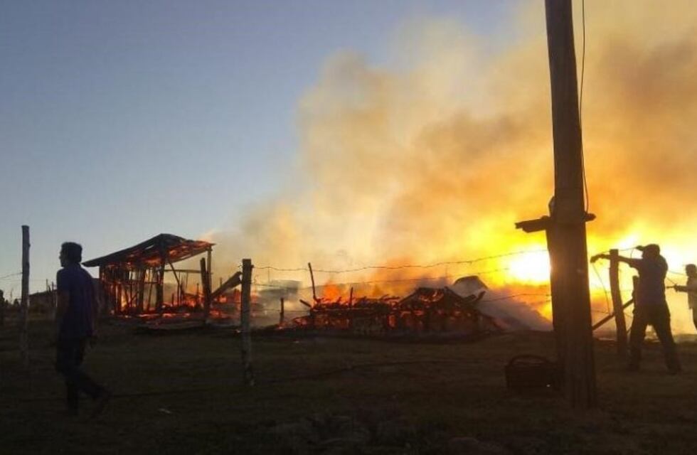 Un detenido acusado de incendiar dos casas en Villa Yacanto