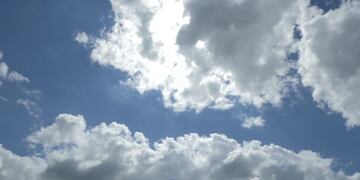 Cielo parcialmente nublado