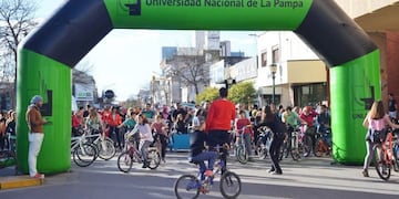 Bicicleteada en Santa Rosa (Vía Santa Rosa)