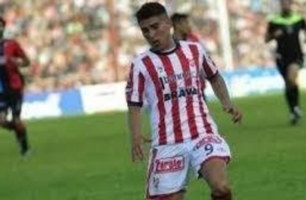 El Tanito Vella entró de última y anotó en la primera que tuvo para Instituto