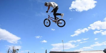 Seba Solano un exponente del BMX\u002E Foto: El Diario de la República