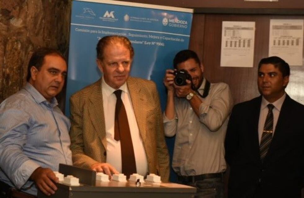 Juicios populares: comenzarán en abril y sortearon al jurado