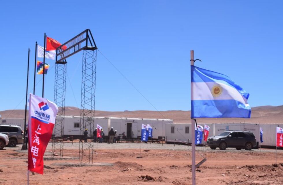 Llegó la hora: probarán los sistemas generadores del parque solar Cauchari