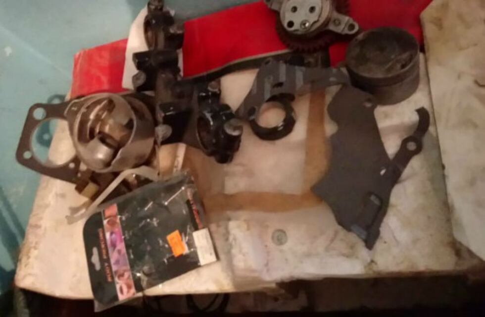 Secuestraron armas y autopartes en un allanamiento por robo en barrio Somisa