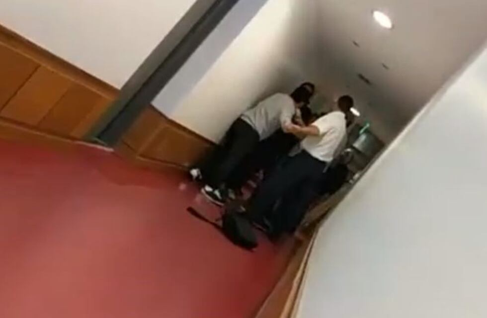 Baby Etchecopar y Roberto Navarro: el video inédito de la pelea