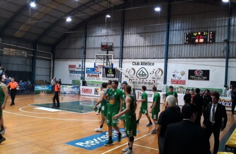 Barrio Parque arrancó ganando los cuartos de final en Liga Argentina