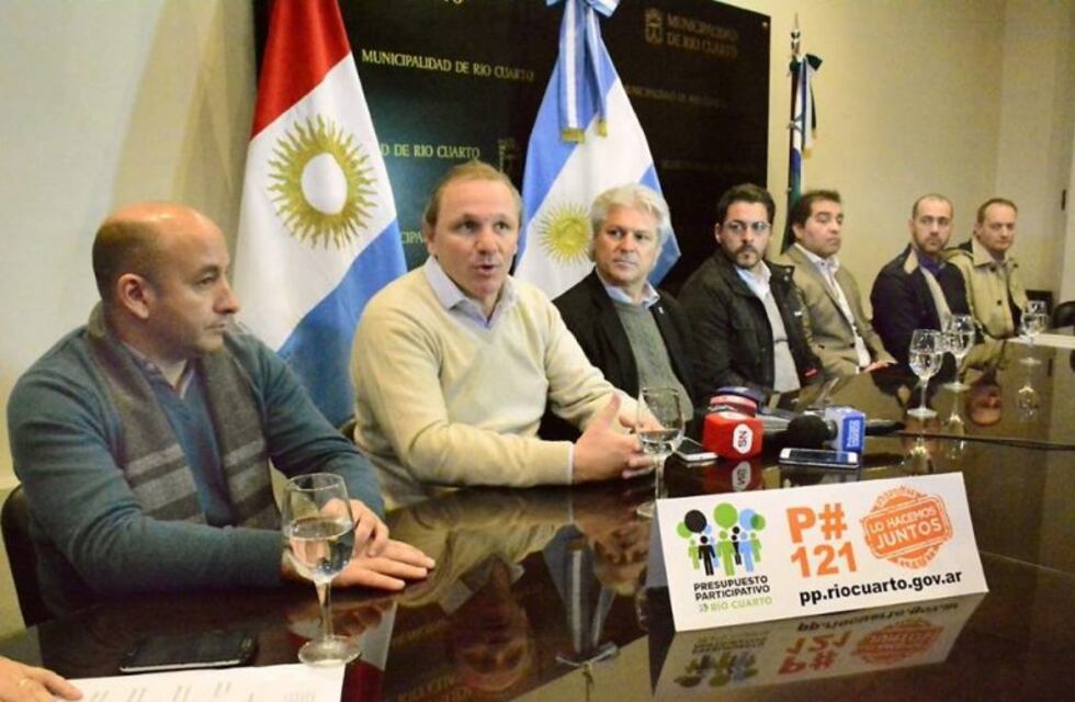 Tres municipios crearán una planta piloto recicladora de plásticos