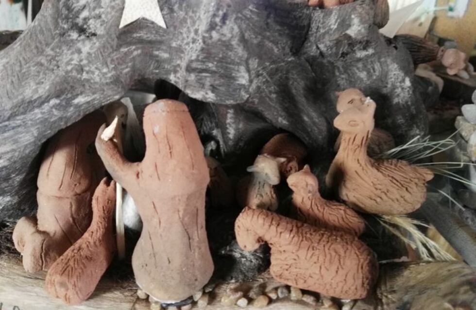Artesanos de Alfarcito se lucen con sus pesebres de los cerros