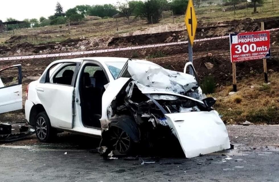 Asalto a mano armada, persecución y un impresionante choque en Punilla