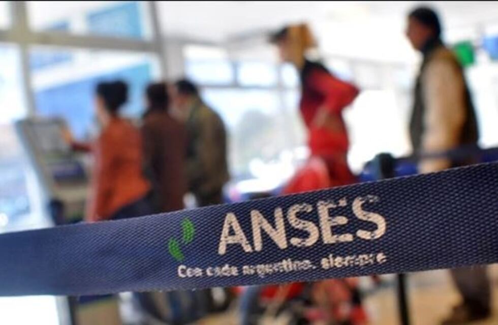 Polémica: chilenos que no viven en Argentina cruzan todos los meses para cobrar la jubilación