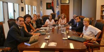 El gobernador y los ministros hablaron sobre temas e inquietudes en común\u002E