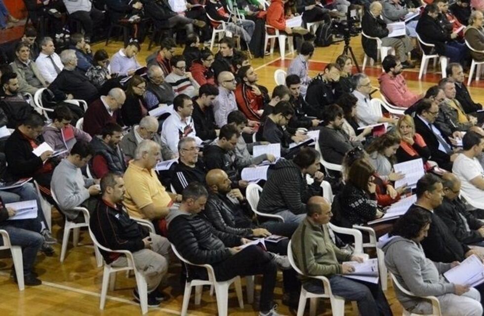 Newell's: no hubo consenso y finalmente habrá asamblea este miércoles