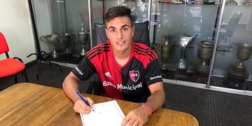 Matu00edas Tissera renovu00f3 su contrato con Newell's hasta el 2020