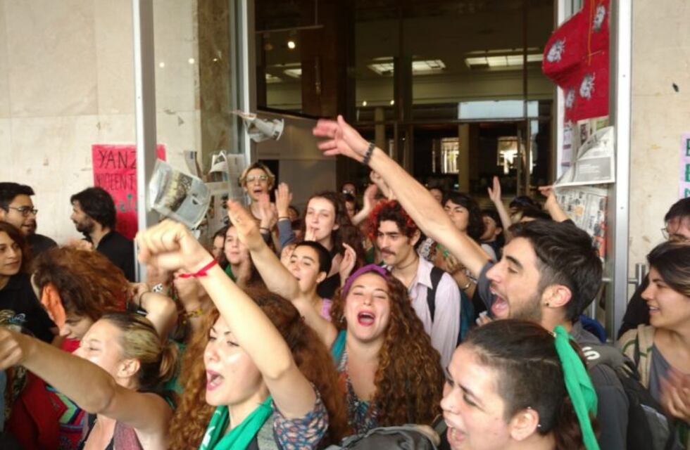 Realizarán una "jornada de reflexión" sobre la toma del Pabellón Argentina