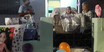 Cumpleaños Nº15 de Luna en Concepción del Uruguay\u002E\nCrédito: LaPirámide