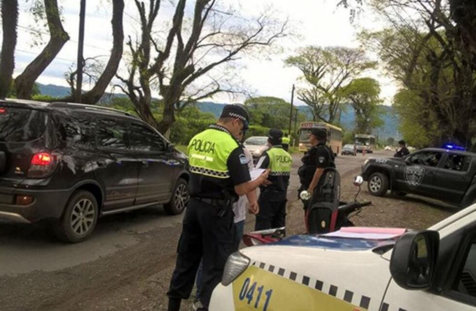 Le secuestraron el auto por una infracción y al querer pagar la multa le dijeron que desapareció
