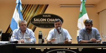 Peppo se reunió con su gabinete en Sáenz Peña\u002E (Foto: @domingopeppo)