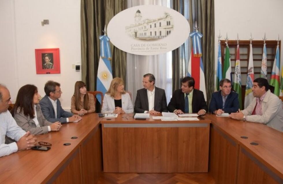 En Paraná anunciaron la construcción de 500 viviendas