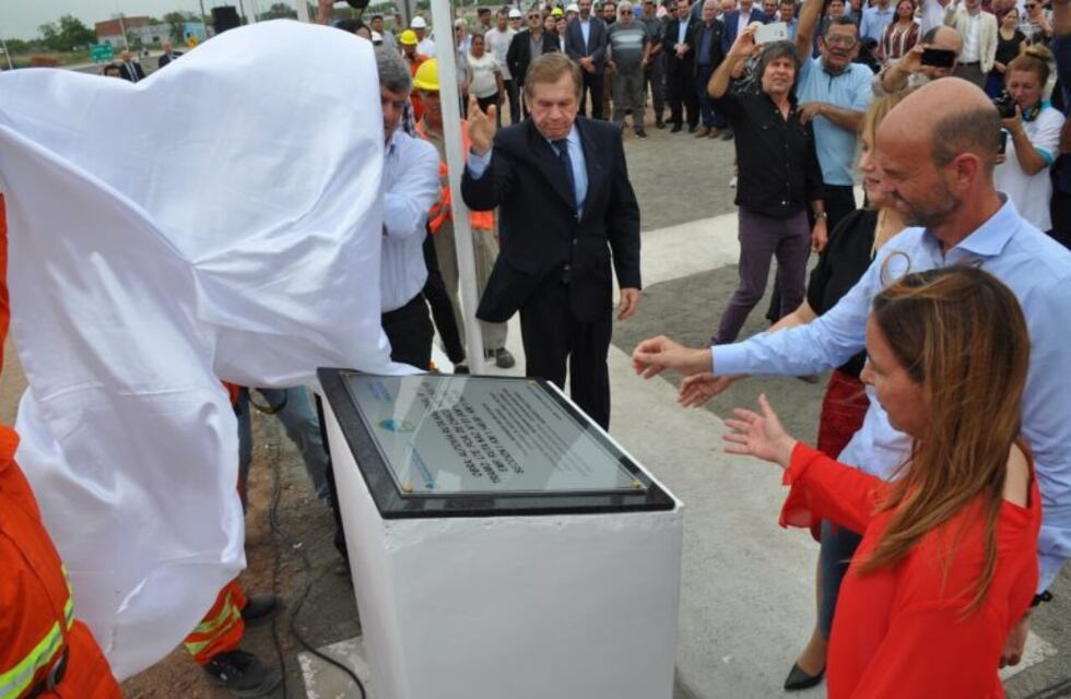 El Ministro de Transporte, Guillermo Dietrich, dejó inaugurado el primer tramo de la autovía ruta nacional N° 11