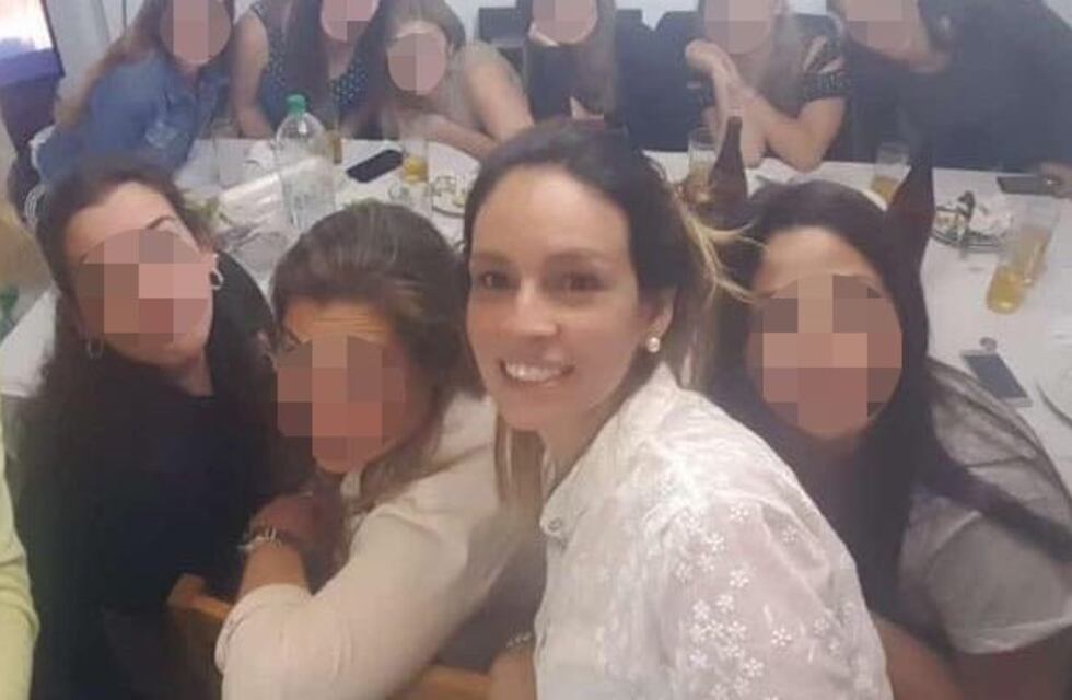 Muestran imágenes de Julieta Silva de fiesta con amigas