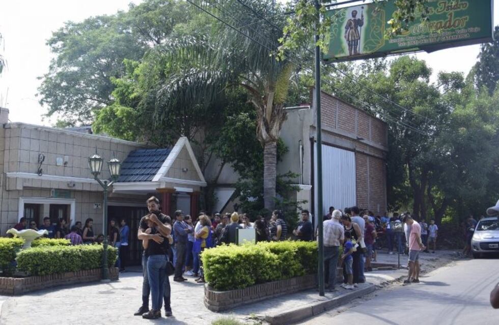 Entre dolor y tristeza despidieron a Micaela Gordillo